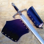 Medium Plain Leather Arm Bracers
