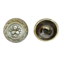 Domed Floral Shank Button 107.0810