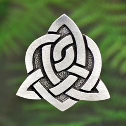 Celtic Sister Knot Pin in Fine Pewter 106.1618