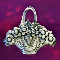 Flower Basket Pin 116.0098